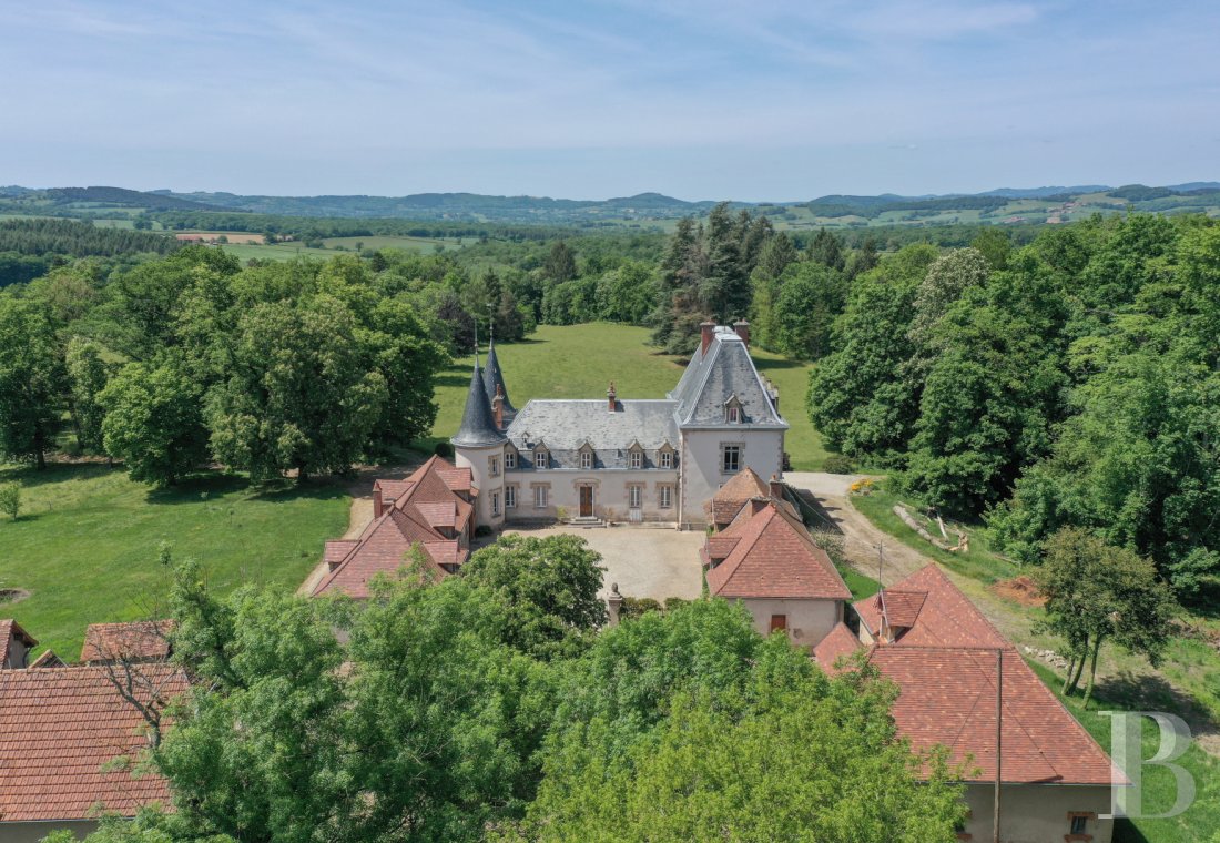 A 19th century chateau and surrounding park available for film projects in Saône-et-Loire, in the south of Morvan - photo  n°27